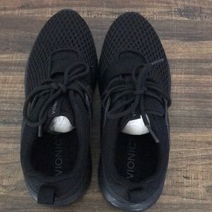 Vionic Mesh Lace-Up Athletic Sneakers - Coro - Black a395066